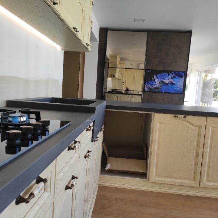 Κεραμικός πάγκος Ascale χρώματος Belvedere Black